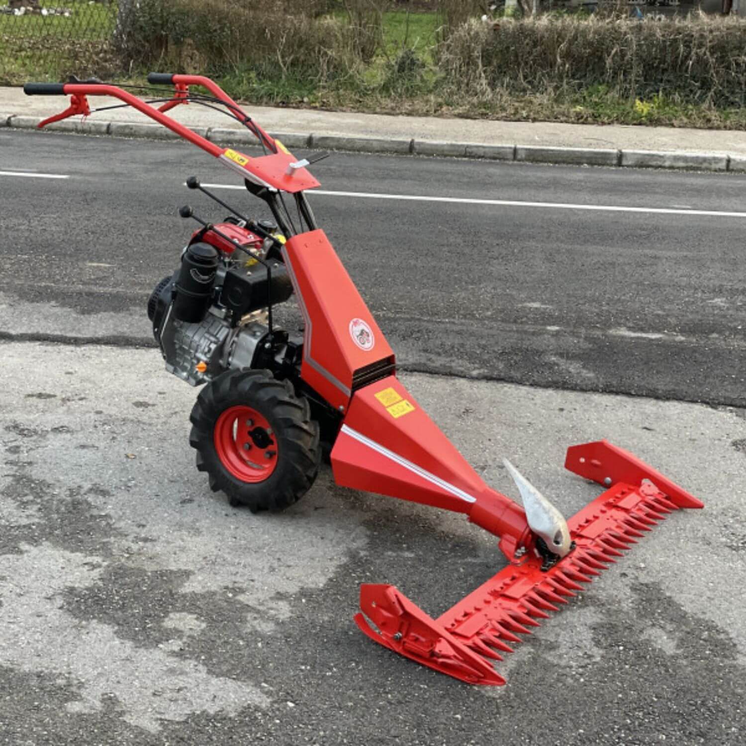 Samohodna motokosačica IMT 407 Kama 178 - Image 2